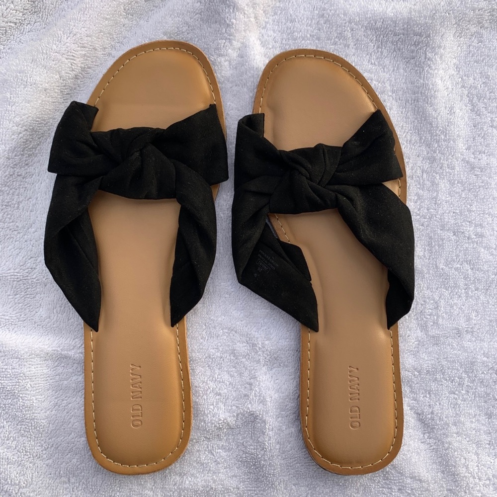 Black & tan sandal (old navy) size 9